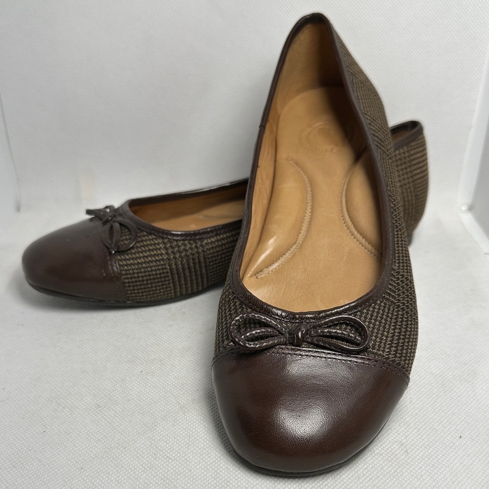 Nurture by Lamaze Brown Plaid Cap Toe Ballet Flats – Size 6